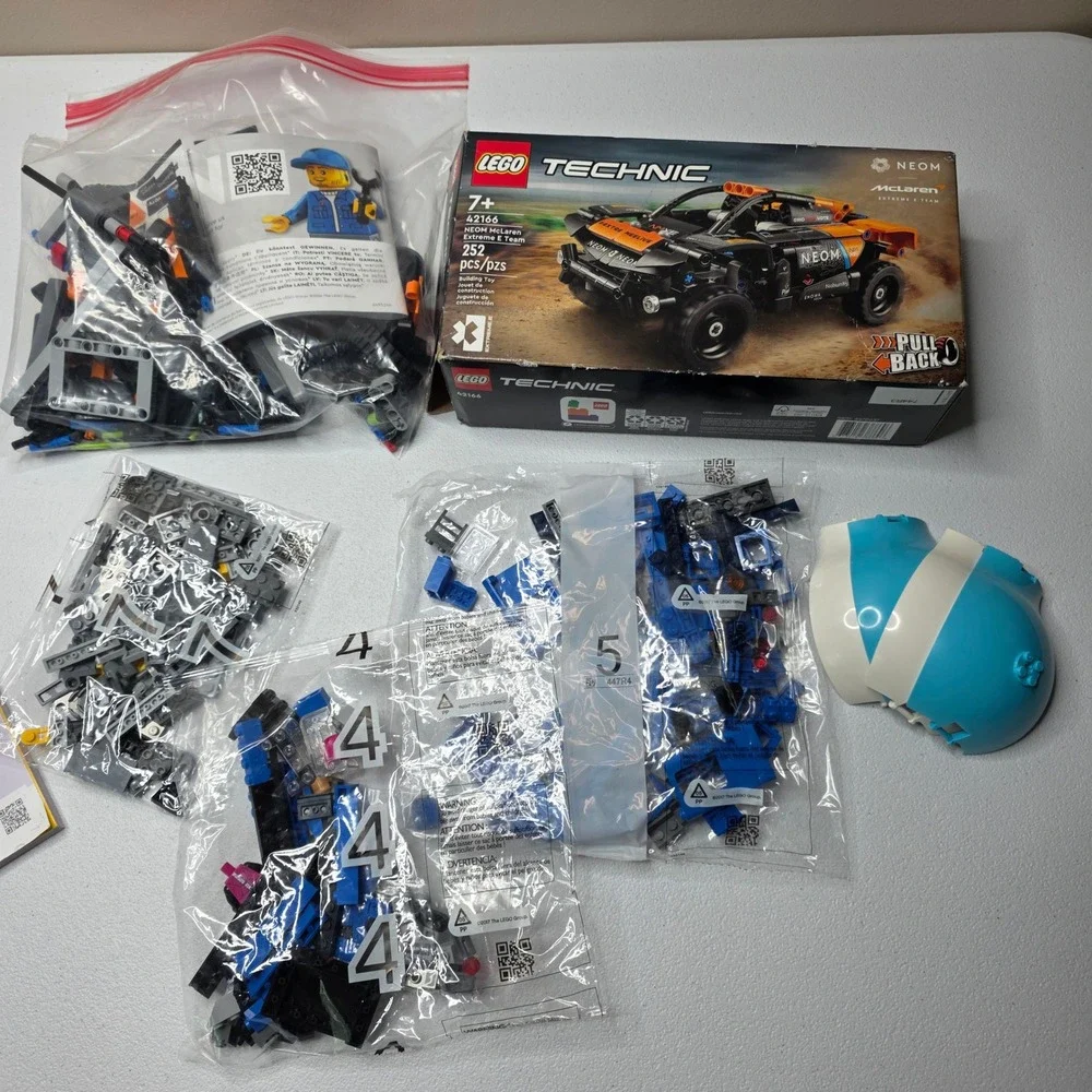 LEGO Technic McLaren 42166 & Fortnite Battle Bus 77073 Mixed Lot NOT COMPLETE